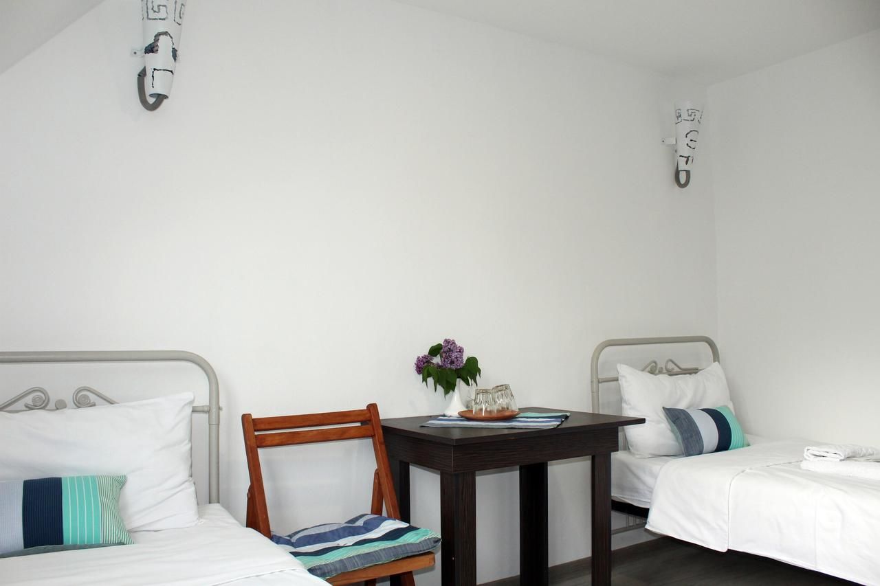 Отели типа «постель и завтрак» Toon Armeni Guest House Дилижан-26