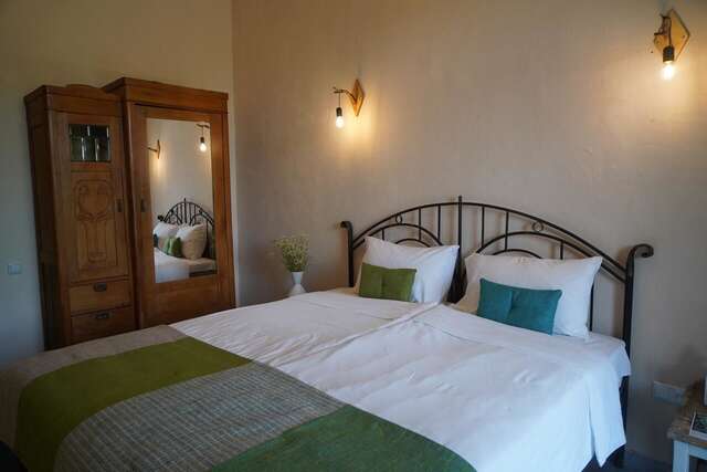 Отели типа «постель и завтрак» Toon Armeni Guest House Дилижан-14