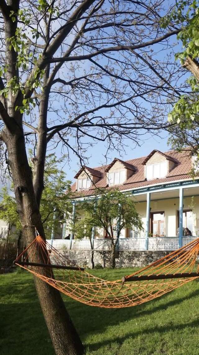 Отели типа «постель и завтрак» Toon Armeni Guest House Дилижан-42